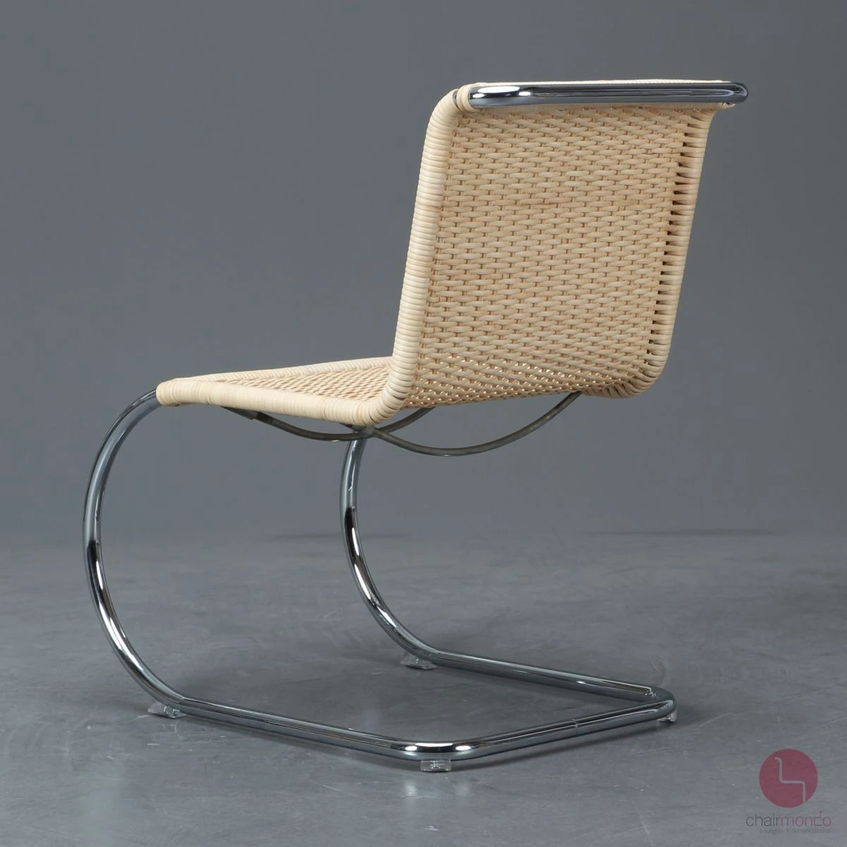 Thonet S533 R Freischwinger Sessel mit neuem Geflecht, gebraucht Thonet S533 R Freischwinger Sessel mit neuem Geflecht, gebraucht