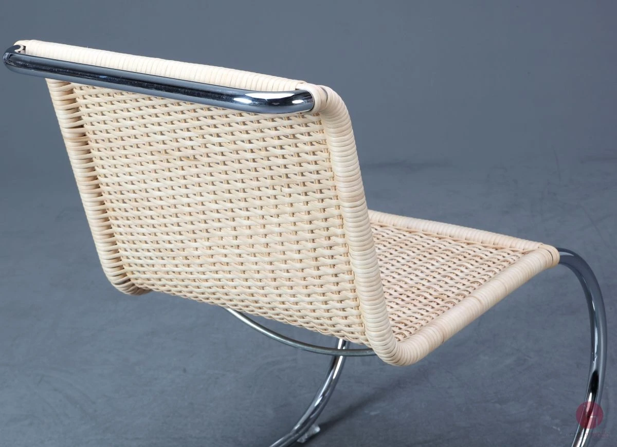 Thonet S533 R Freischwinger Sessel mit neuem Geflecht, gebraucht Thonet S533 R Freischwinger Sessel mit neuem Geflecht, gebraucht