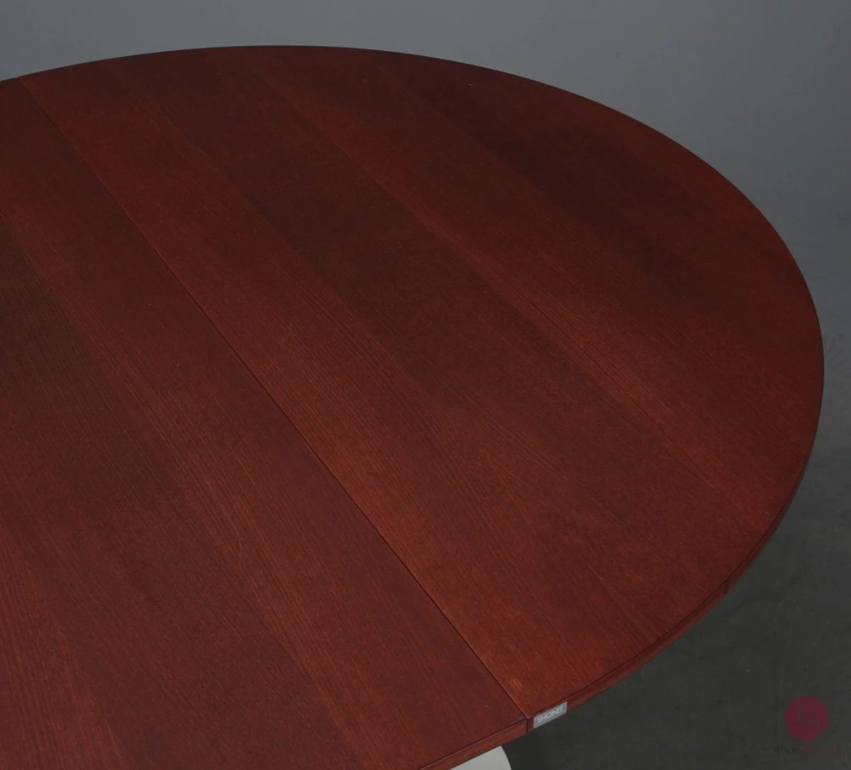 Thonet S1047 Esstisch in Mahagoni Braun ausziehbar gebraucht