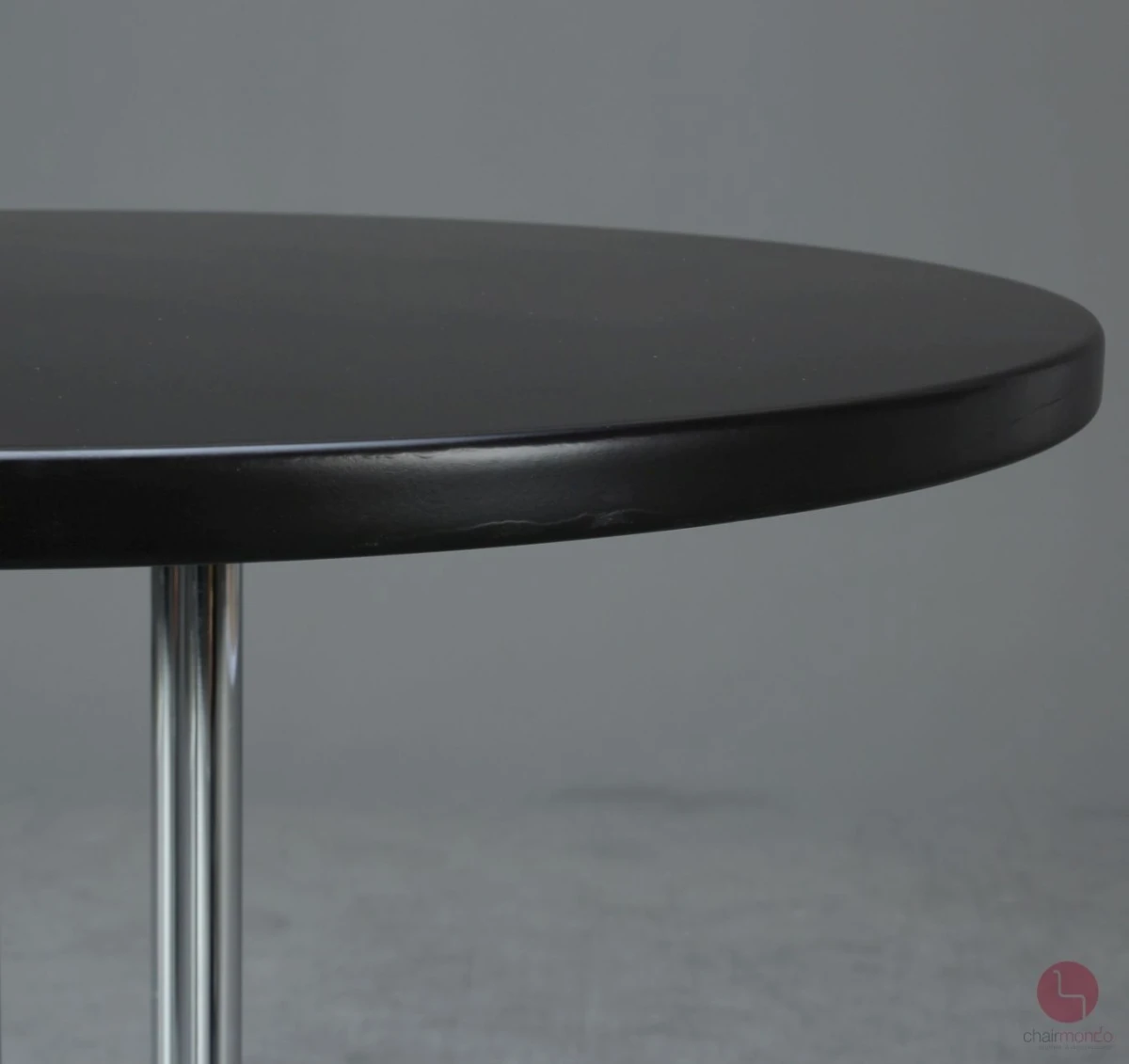 Thonet S1048 Bistro Tisch in Schwarz 78 cm - gebraucht Thonet S1048 Bistro Tisch in Schwarz 78 cm - gebraucht