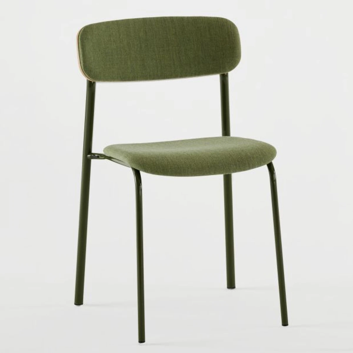 Thonet S243 PV Stahlrohr Stuhl mit Stoffpolsterung in verschiedenen Farben Thonet S243 PV Stahlrohr Stuhl mit Stoffpolsterung in verschiedenen Farben