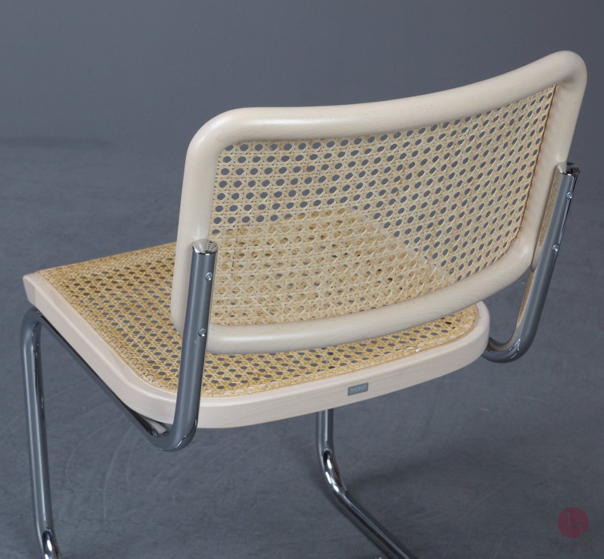 Thonet S32 Freischwinger Buche aufgehellt mit Wiener Geflecht gebraucht