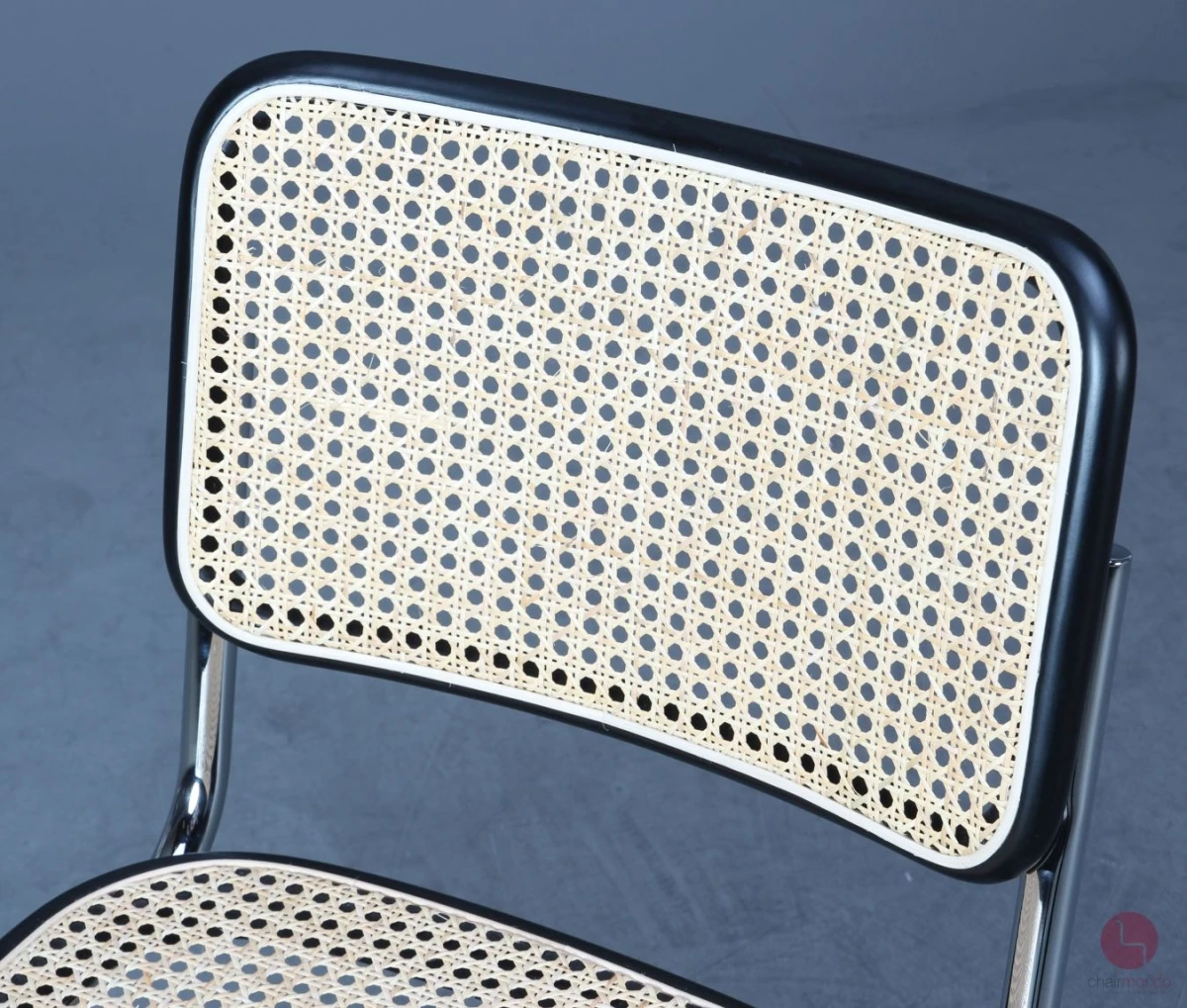 Thonet S32 Schwarz Freischwinger mit Wiener Geflecht Thonet S32 Schwarz Freischwinger mit Wiener Geflecht