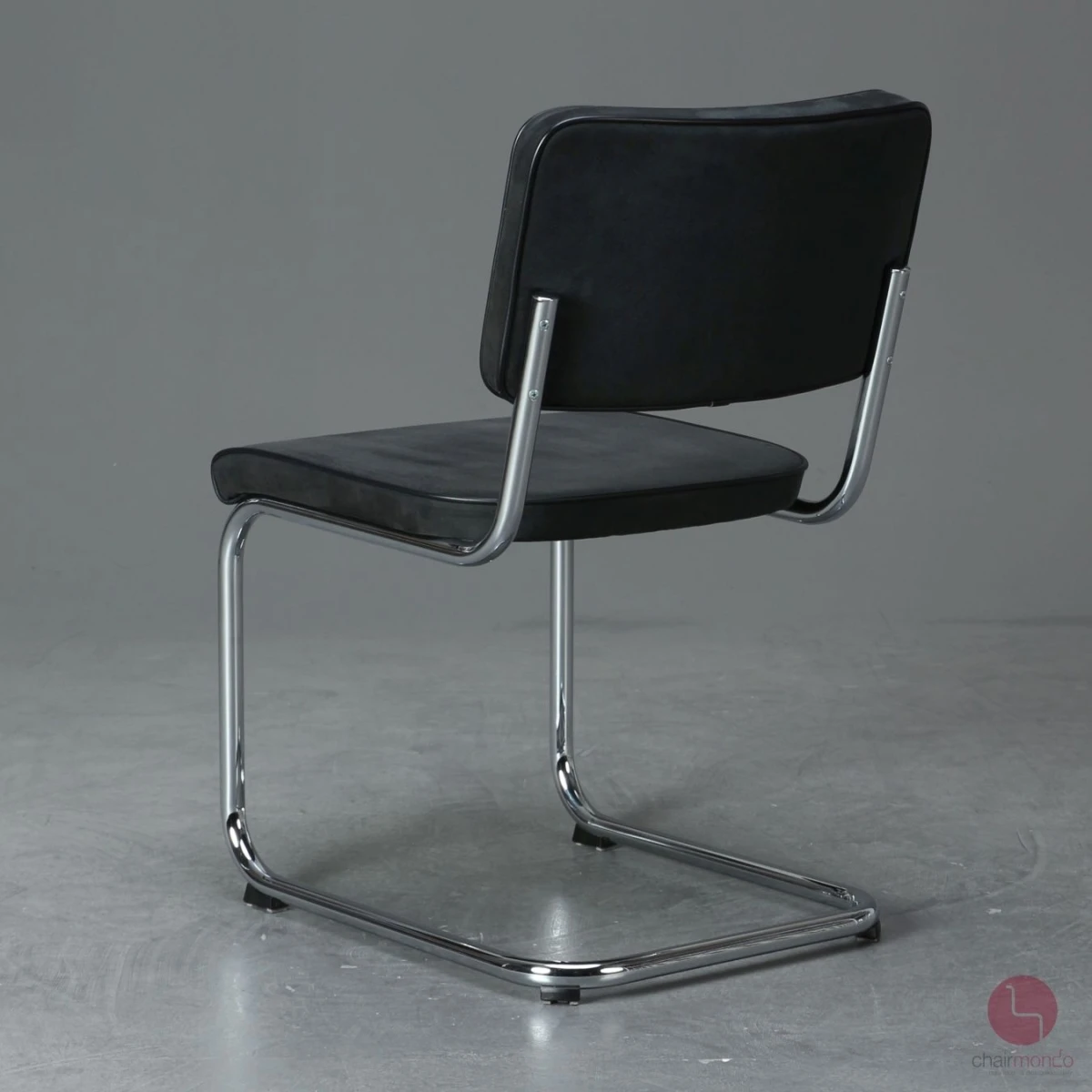 Thonet S32 PV Freischwinger Alcantara Schwarz gebraucht Thonet S32 PV Freischwinger Alcantara Schwarz gebraucht