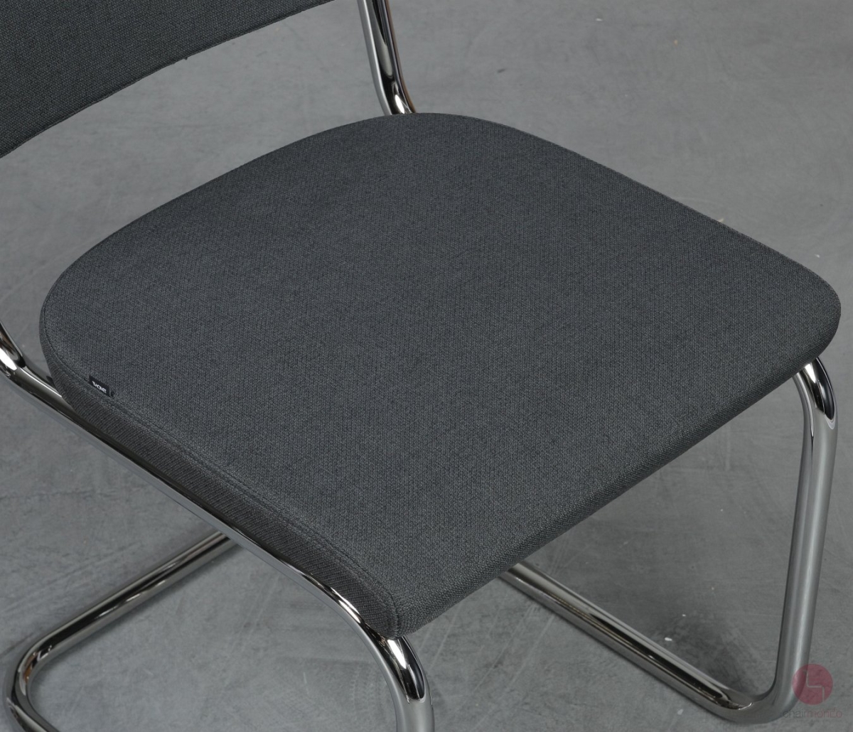 Thonet S32 PV Freischwinger Anthrazit Stoff Vollpolster gebraucht