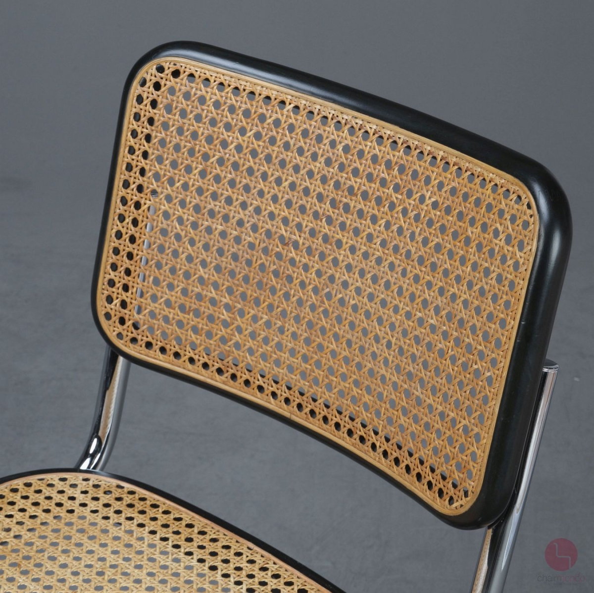 Thonet S32 Freischwinger Schwarz mit patiniertem Geflecht gebraucht