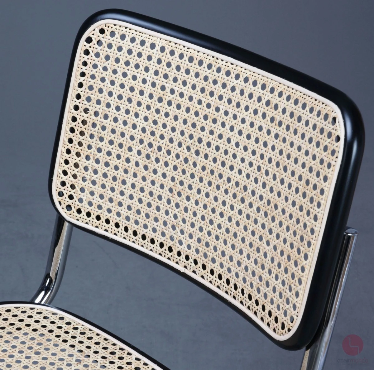Thonet S32 Freischwinger Schwarz mit erneuertem Wiener Geflecht gebraucht Thonet S32 Freischwinger Schwarz mit erneuertem Wiener Geflecht gebraucht
