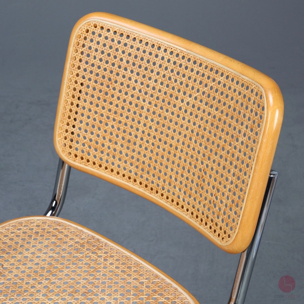 Thonet S32 V Freischwinger in Buche Natur mit Wiener Geflecht und Stützgewebe gebraucht