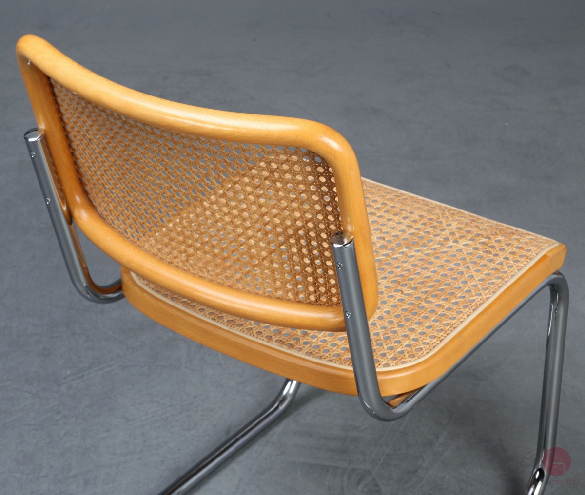 Thonet S32 V Freischwinger in Buche Natur mit Wiener Geflecht und Stützgewebe gebraucht