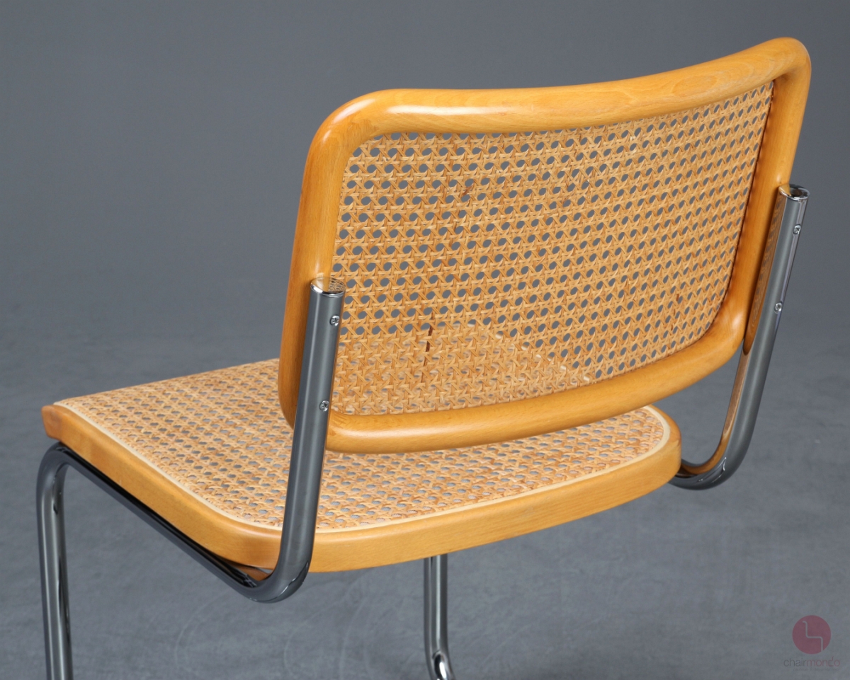 Thonet S32 V Freischwinger in Buche Natur mit Wiener Geflecht und Stützgewebe gebraucht