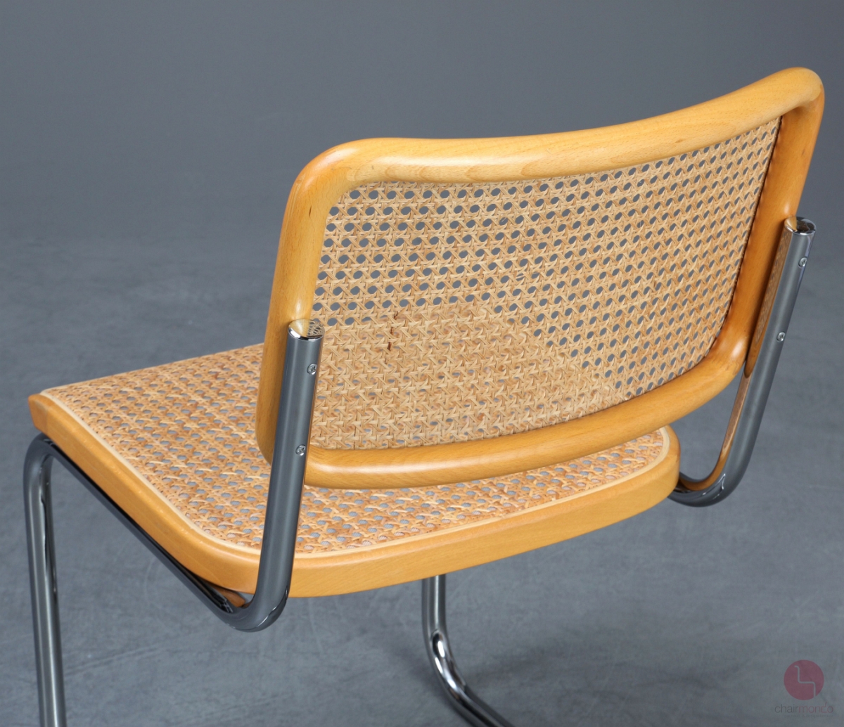 Thonet S32 V Freischwinger in Buche Natur mit Wiener Geflecht und Stützgewebe gebraucht