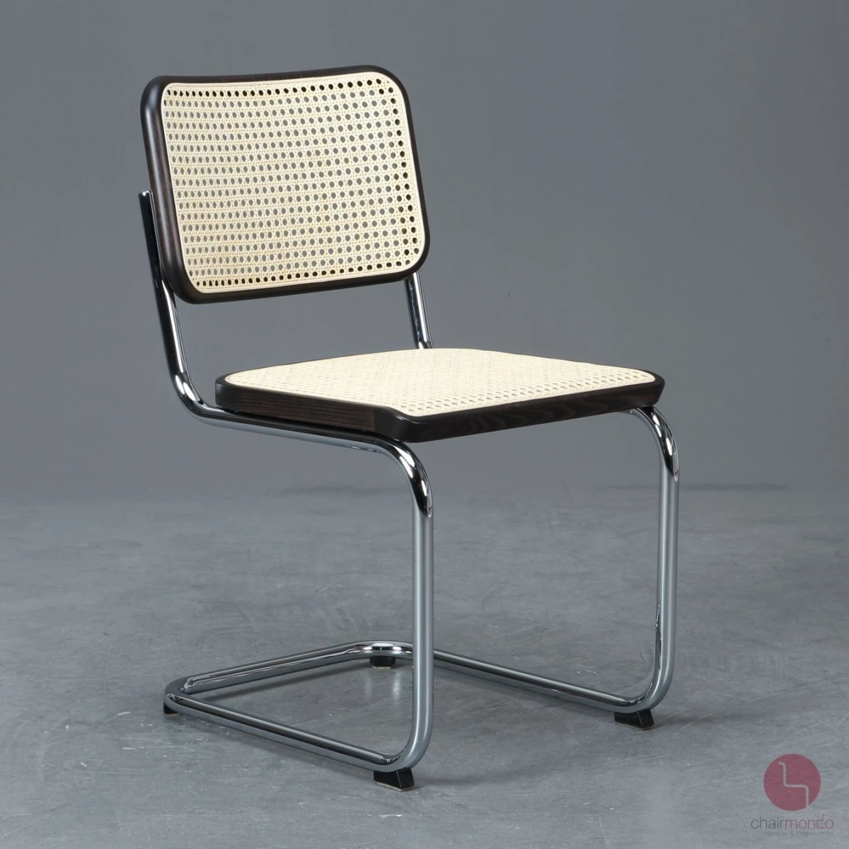 Thonet S32 V Braun Freischwinger mit Geflecht und Stützgewebe 2022 Thonet S32 V Braun Freischwinger mit Geflecht und Stützgewebe 2022