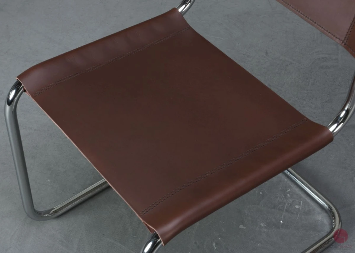 Thonet S33 Leder Braun Bauhaus Freischwinger gebraucht Thonet S33 Leder Braun Bauhaus Freischwinger gebraucht