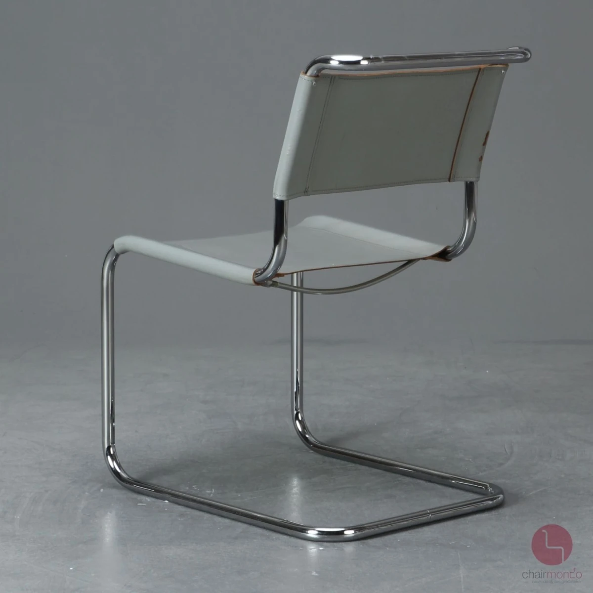 Thonet S33 Leder Grau Bauhaus Freischwinger gebraucht Thonet S33 Leder Grau Bauhaus Freischwinger gebraucht