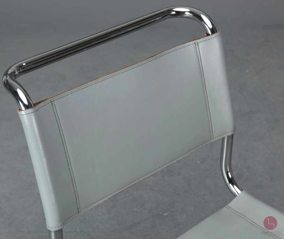 Thonet S33 Leder Grau Bauhaus Freischwinger gebraucht Thonet S33 Leder Grau Bauhaus Freischwinger gebraucht