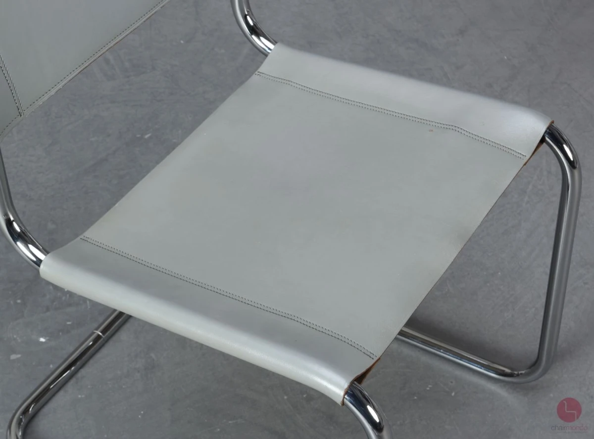 Thonet S33 Leder Grau Bauhaus Freischwinger gebraucht Thonet S33 Leder Grau Bauhaus Freischwinger gebraucht