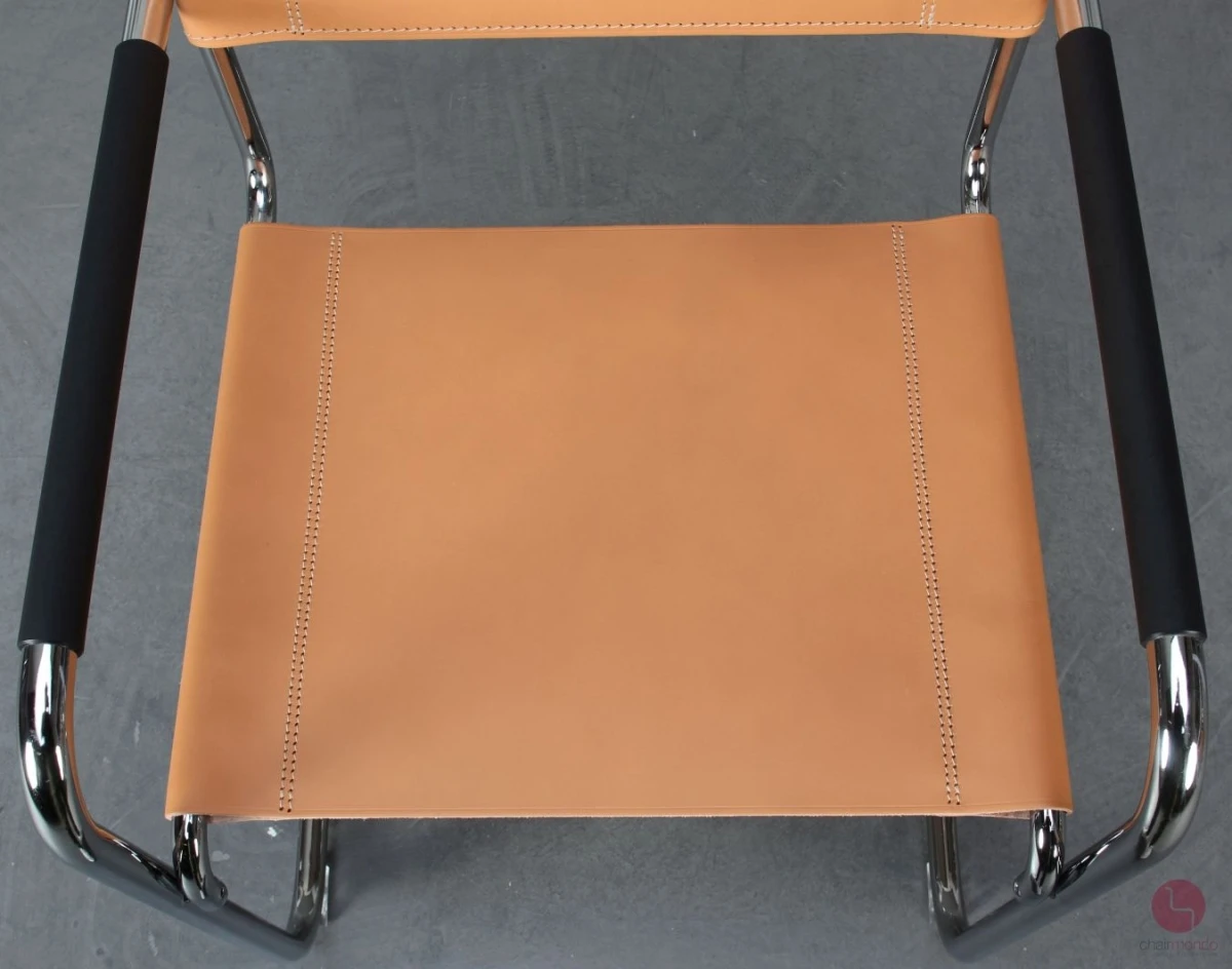 Thonet S34 Freischwinger mit neuem Kernleder in Beige Natur - gebraucht Thonet S34 Freischwinger mit neuem Kernleder in Beige Natur - gebraucht