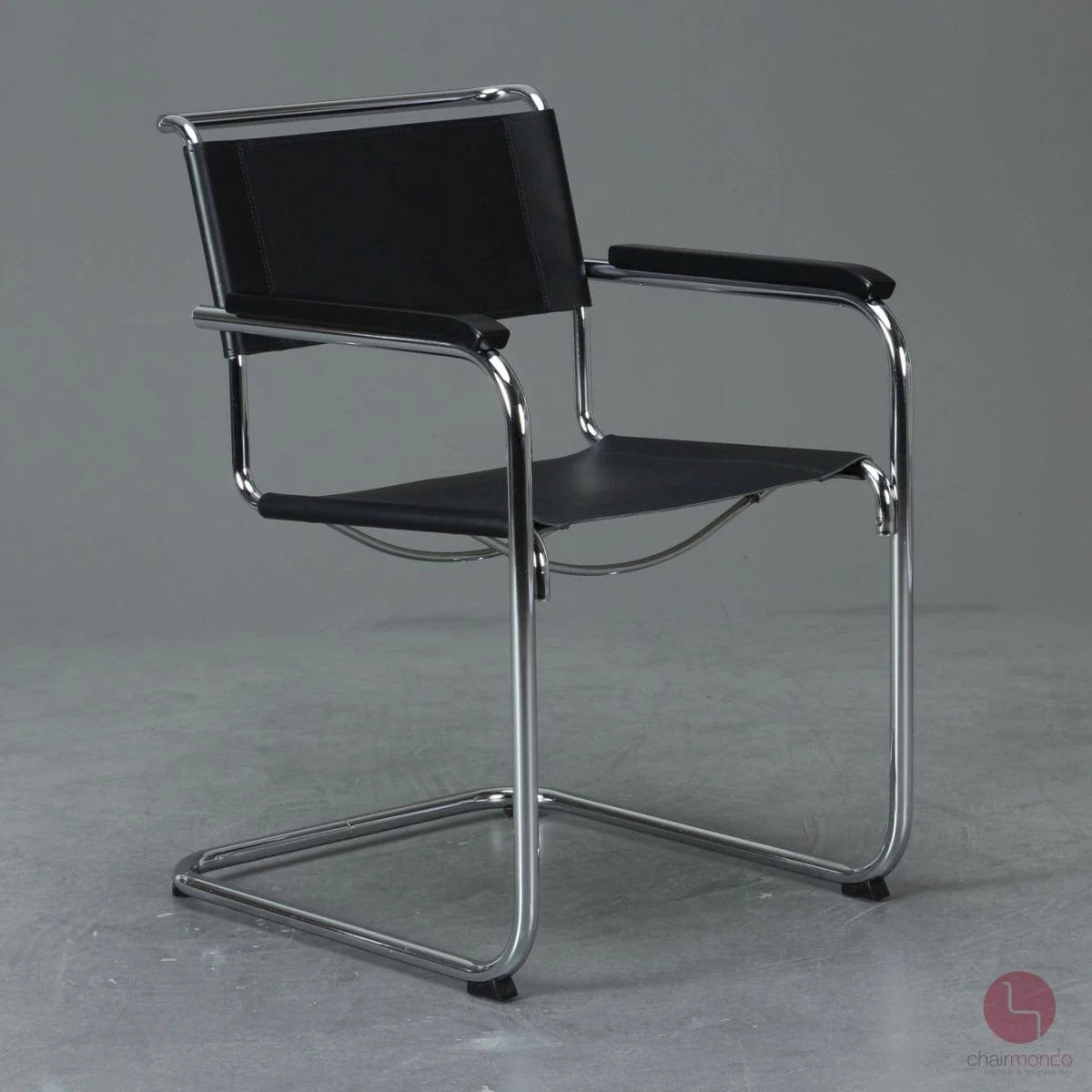 Thonet S34 Freischwinger mit neuem Kernleder in Schwarz Natur - gebraucht Thonet S34 Freischwinger mit neuem Kernleder in Schwarz Natur - gebraucht