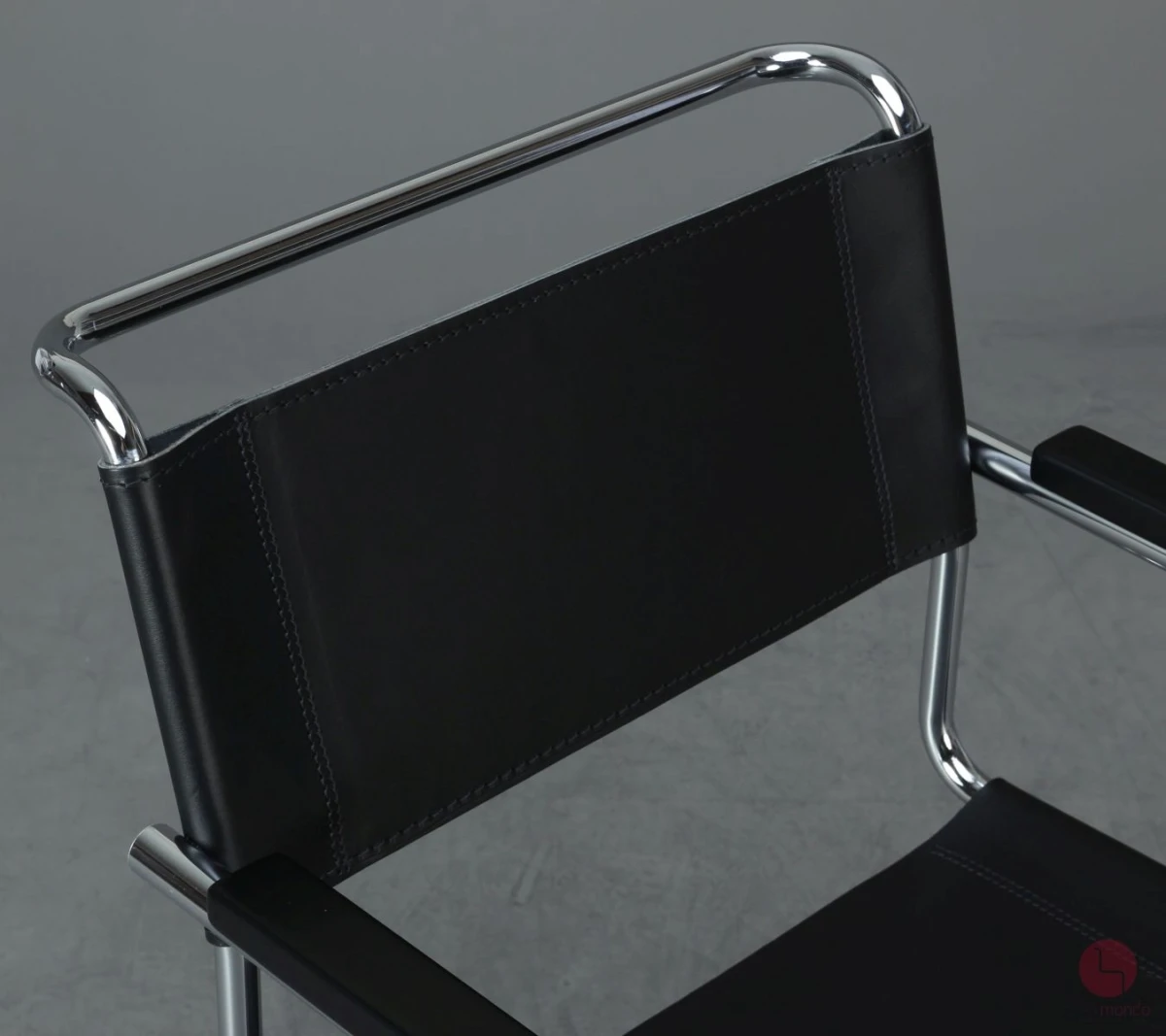Thonet S34 Freischwinger mit neuem Kernleder in Schwarz Natur - gebraucht Thonet S34 Freischwinger mit neuem Kernleder in Schwarz Natur - gebraucht