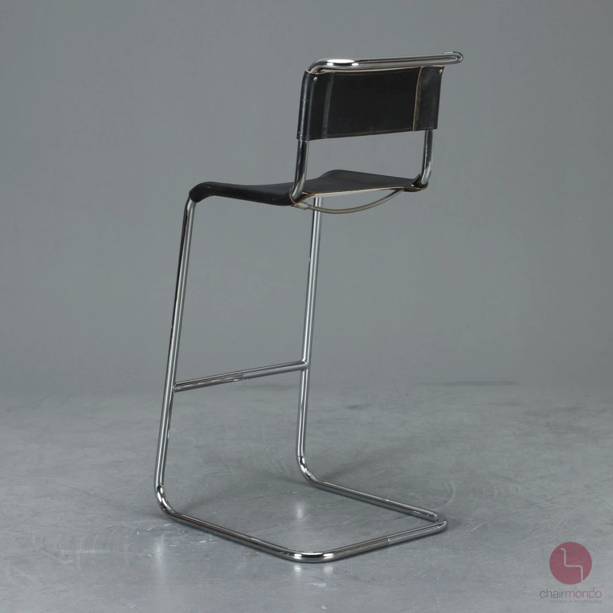 Thonet S39 Freischwinger Barstuhl in Leder Schwarz gebraucht Thonet S39 Freischwinger Barstuhl in Leder Schwarz gebraucht