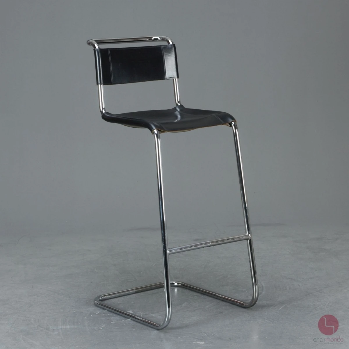 Thonet S39 Freischwinger Barstuhl in Leder Schwarz gebraucht Thonet S39 Freischwinger Barstuhl in Leder Schwarz gebraucht