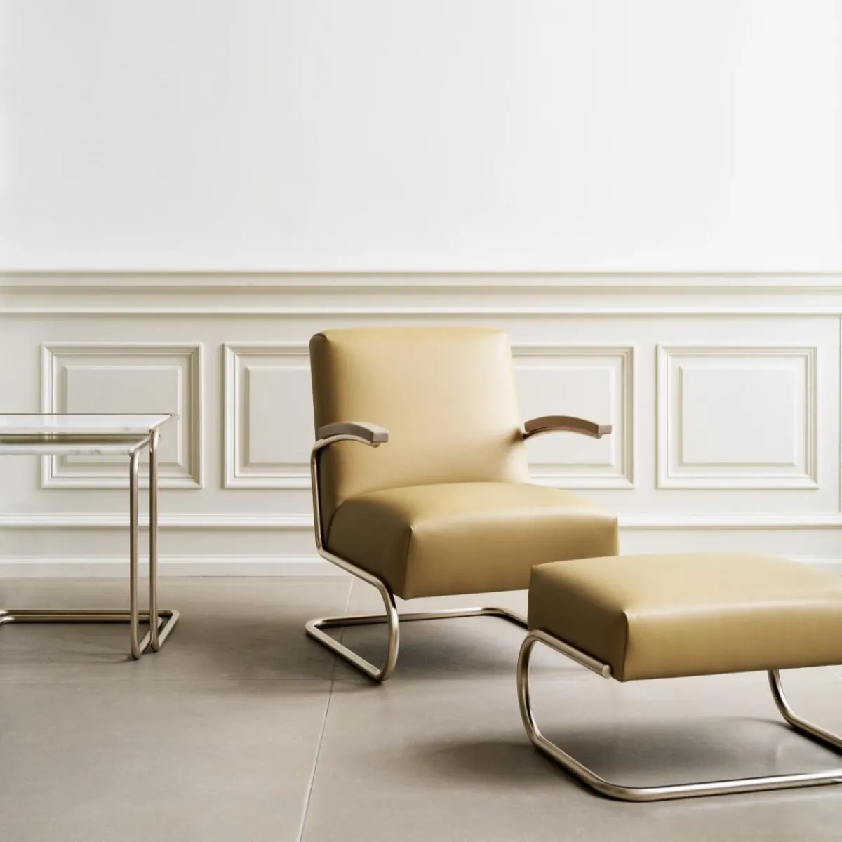 Thonet S411 H Nordic 01 by Jil Sander in light caramel Interieurbild