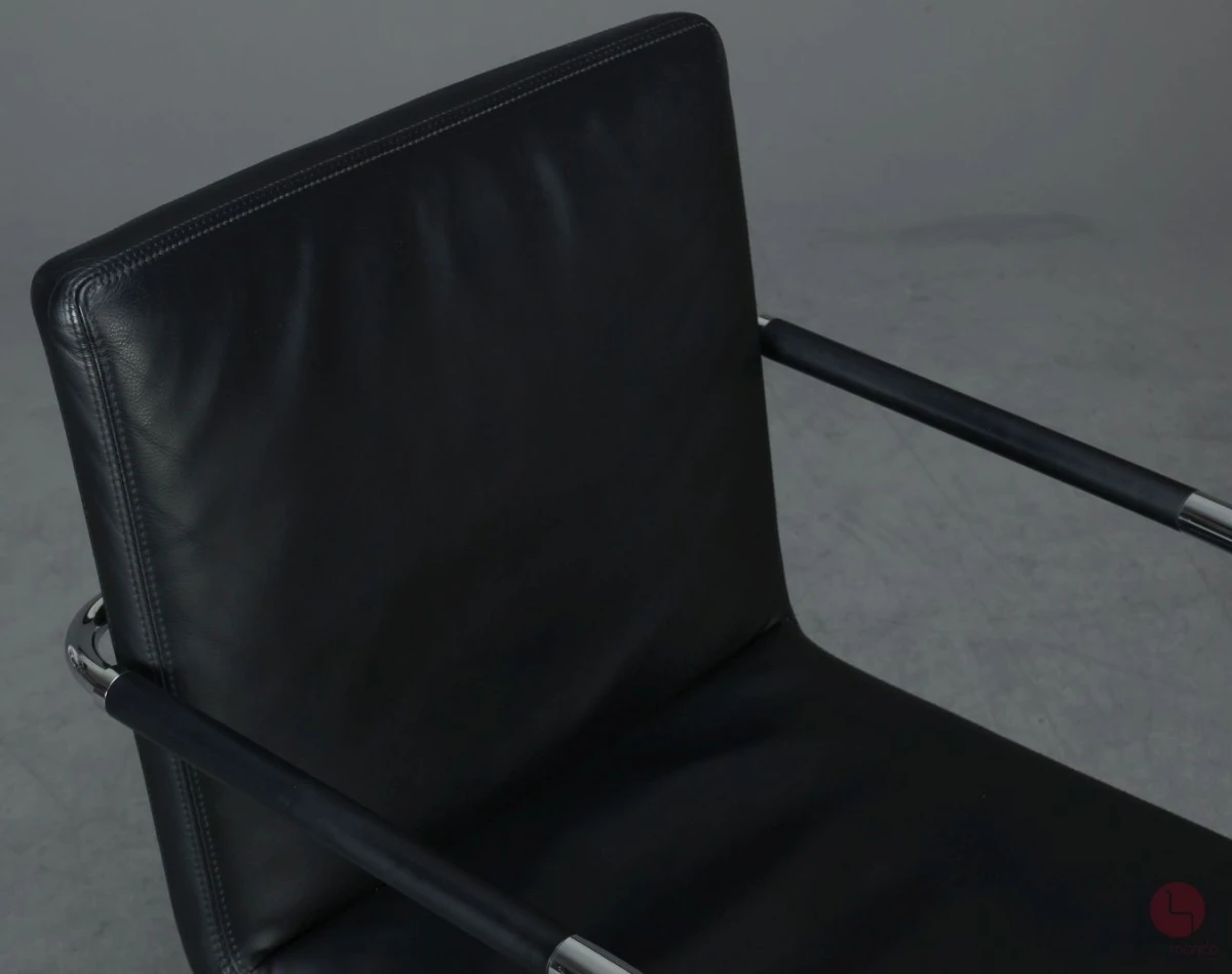 Thonet S60 Freischwinger Bürostuhl Leder Schwarz gebraucht Thonet S60 Freischwinger Bürostuhl Leder Schwarz gebraucht