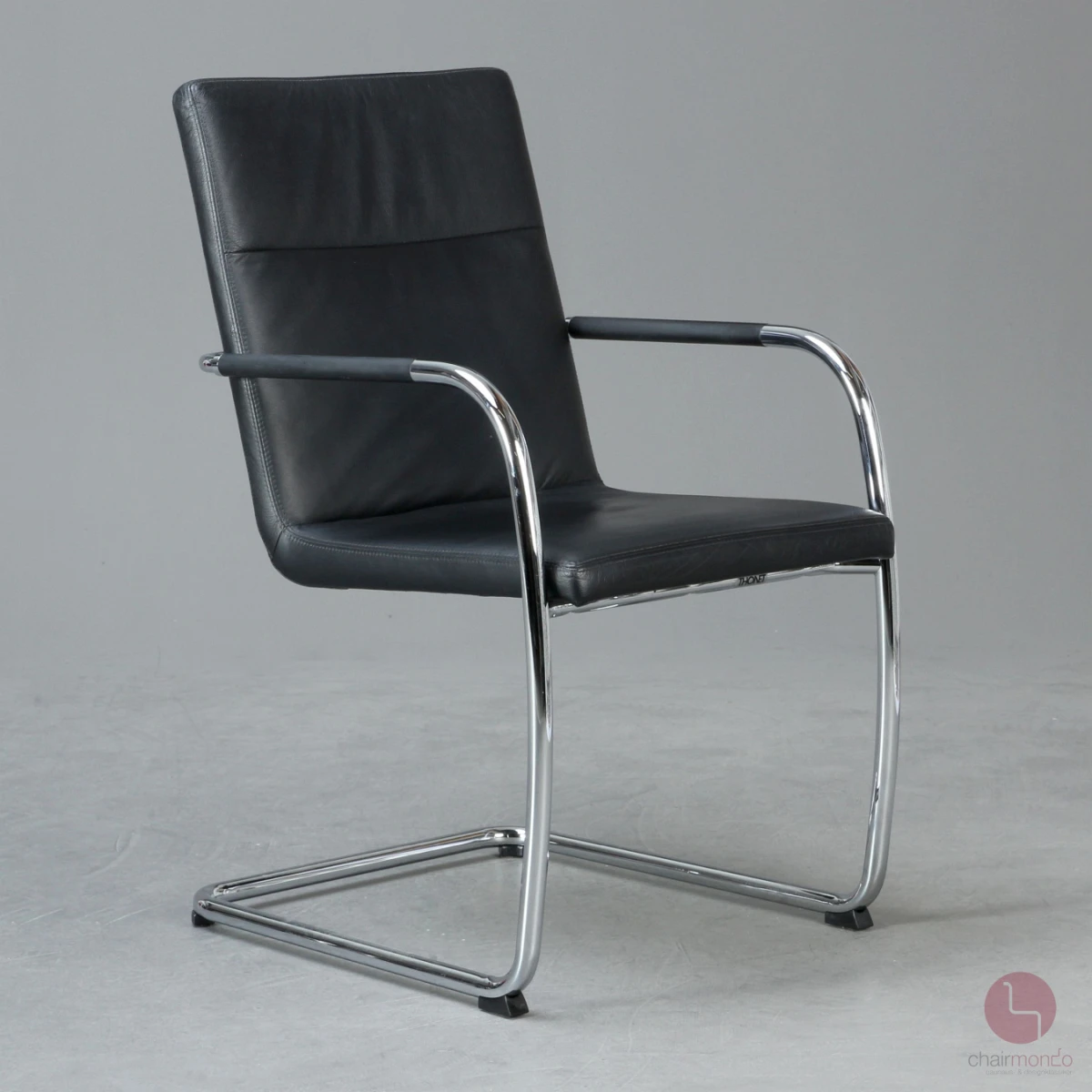 Thonet S61 Leder Freischwinger Konferenzstuhl Schwarz gebraucht