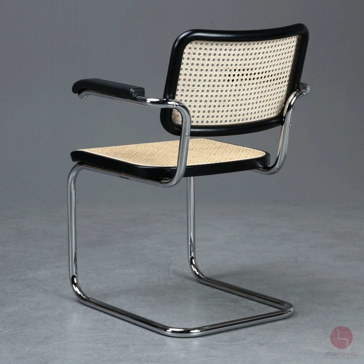 Thonet S64 Freischwinger Schwarz mit erneuertem Wiener Geflecht gebraucht