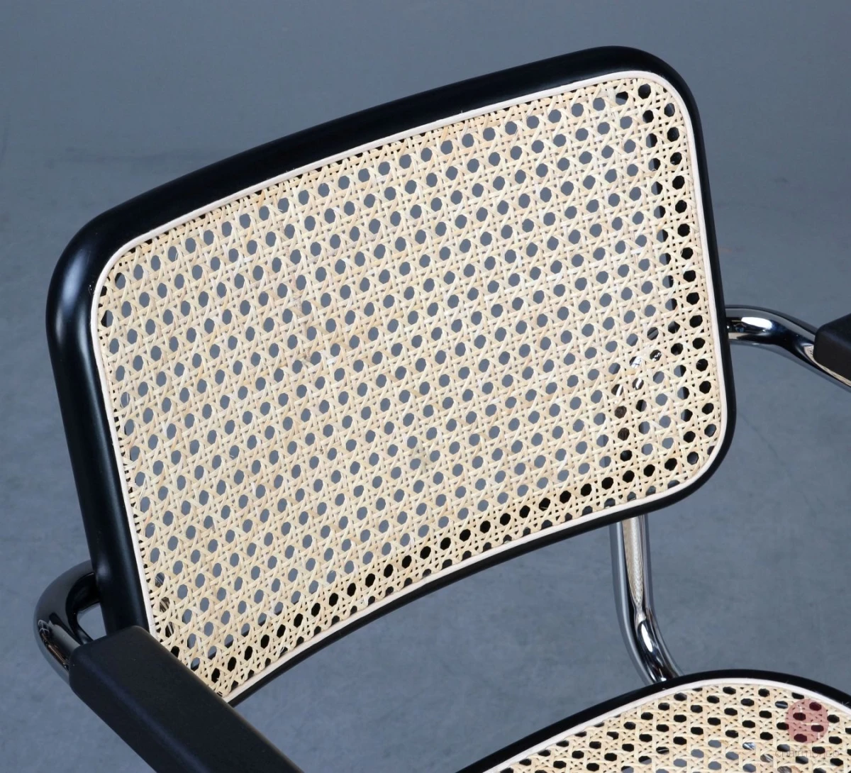 Thonet S64 Freischwinger Schwarz mit erneuertem Wiener Geflecht gebraucht
