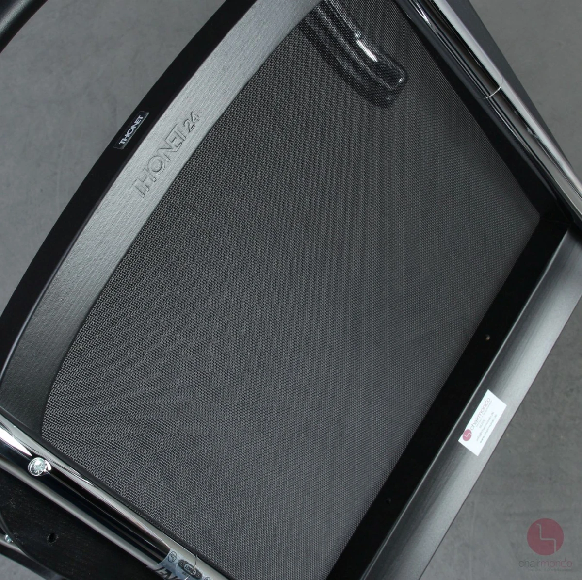 Thonet S64 N Freischwinger mit Netzgewebe Schwarz Gestell verchromt