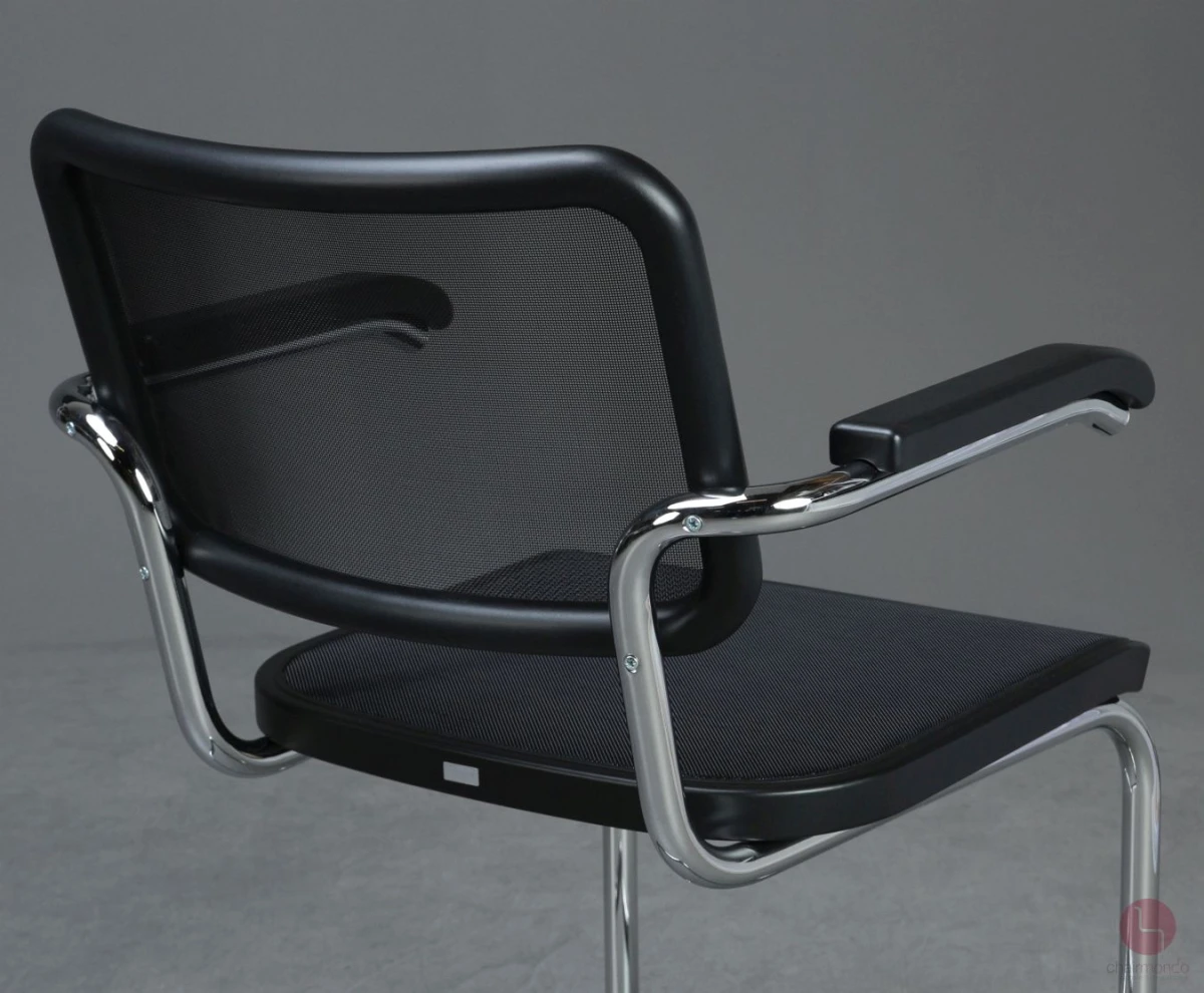 Thonet S64 N Freischwinger mit Netzgewebe Schwarz Gestell verchromt