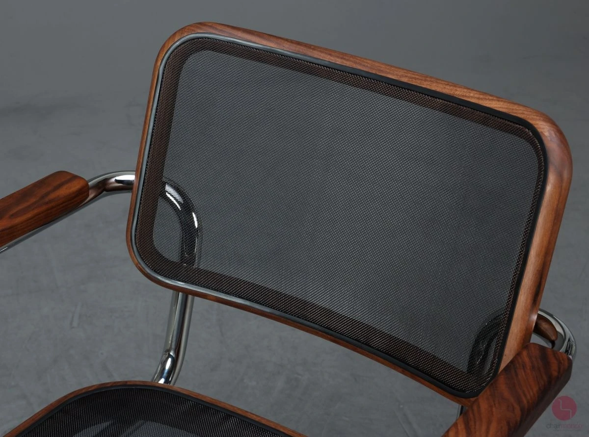 Thonet S64 NDR Atelier Pure Materials Nussbaum Chrom Netzgewebe höhenverstellbar, neuwertig gebraucht Thonet S64 NDR Atelier Pure Materials Nussbaum Chrom Netzgewebe höhenverstellbar, neuwertig gebraucht