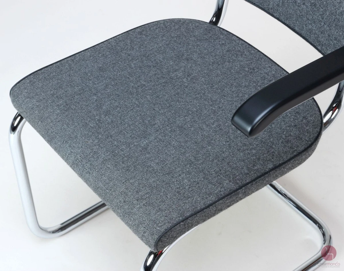 Thonet S64 PV Freischwinger Stoff Polster Grau, gebraucht Thonet S64 PV Freischwinger Stoff Polster Grau, gebraucht