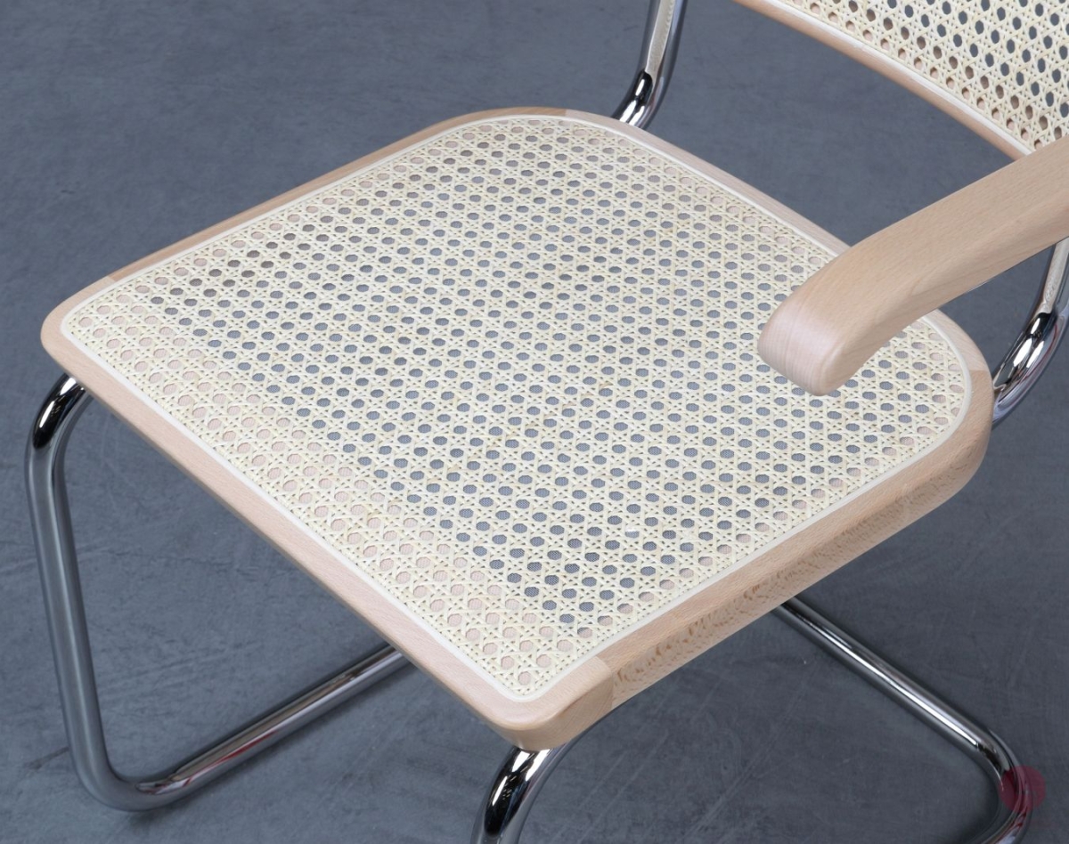 Thonet S64 V Freischwinger in Buche Natur mit Wiener Geflecht + Stützgewebe