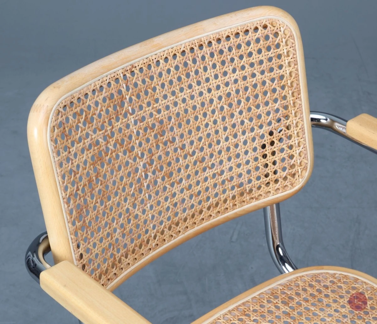 Thonet S64 V Freischwinger in Buche Natur mit Patina und Stützgewebe, gebraucht Thonet S64 V Freischwinger in Buche Natur mit Patina und Stützgewebe, gebraucht