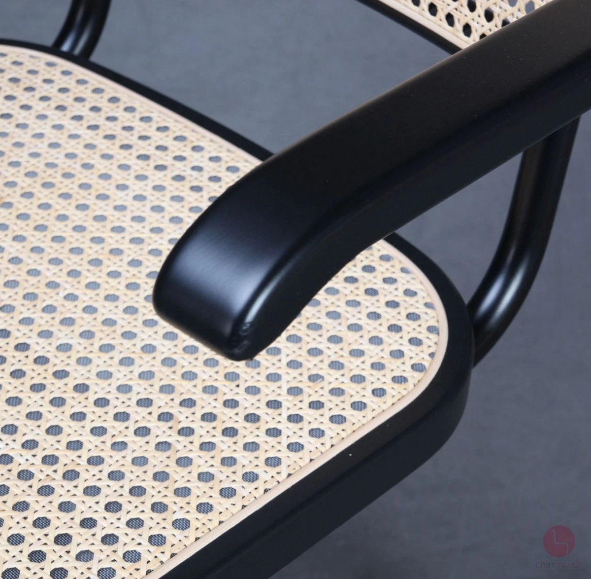 Thonet S64 VDR Bürostuhl mit Wiener Geflecht und schwarzem Gestell gebraucht