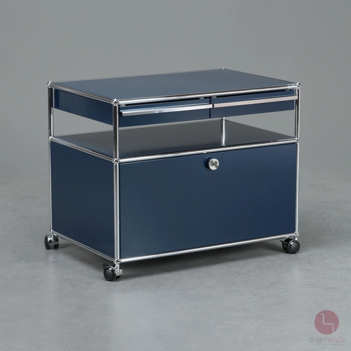 USM Haller Medienboard in Stahlblau mit zwei Schubladen und Schubfach gebraucht