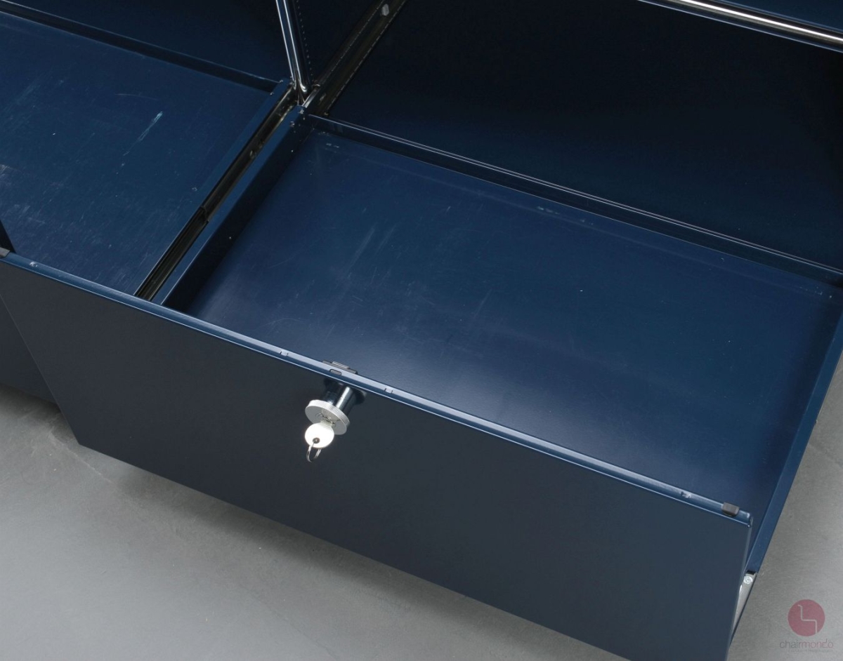 USM Haller Sideboard mit Schubladen und Schubfächern in Stahlblau gebraucht