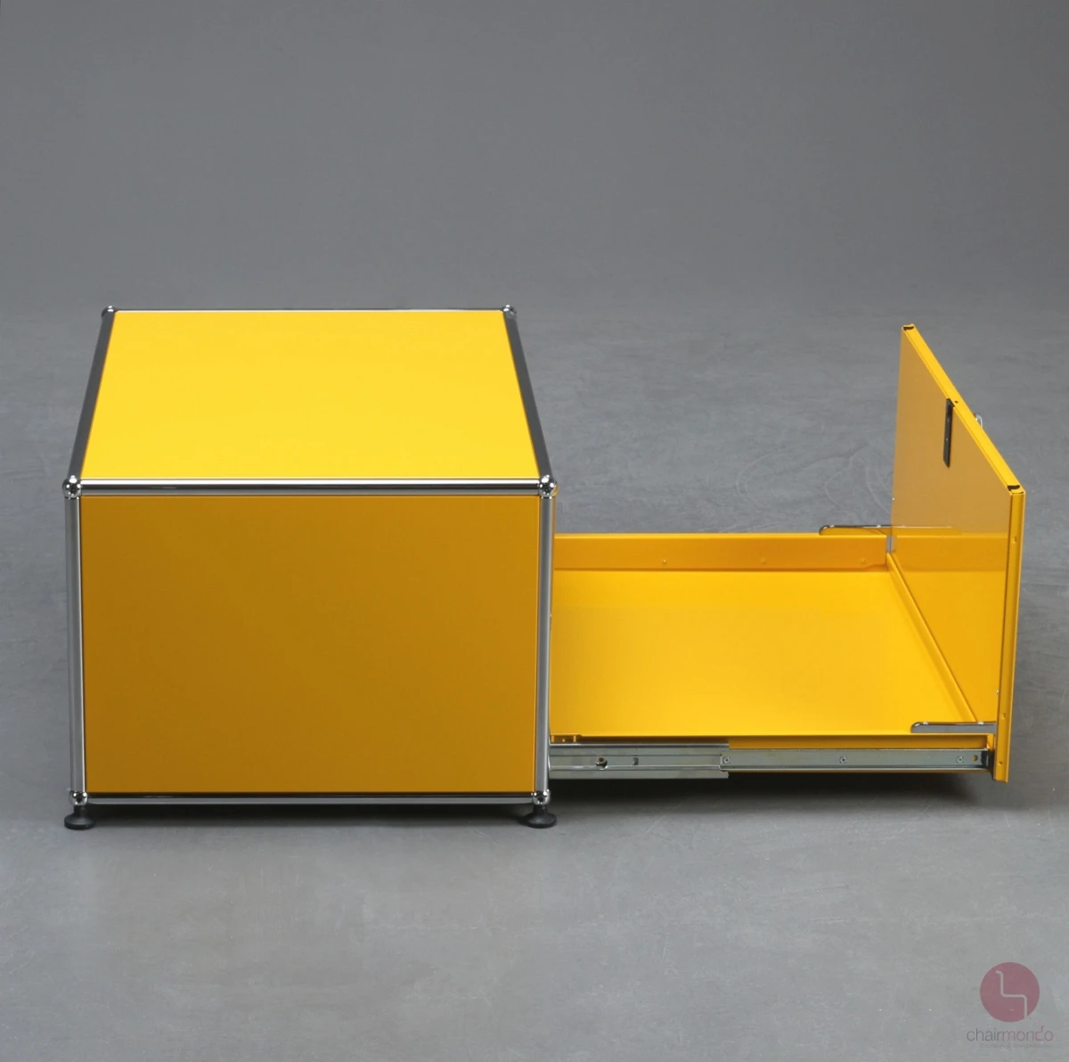 USM Haller Sideborad Box gelb mit Schubfach gebraucht USM Haller Sideborad Box gelb mit Schubfach gebraucht