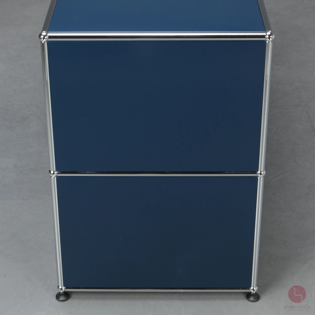 USM Haller Sideboard Stahlblau mit vier offenen Fächern gebraucht