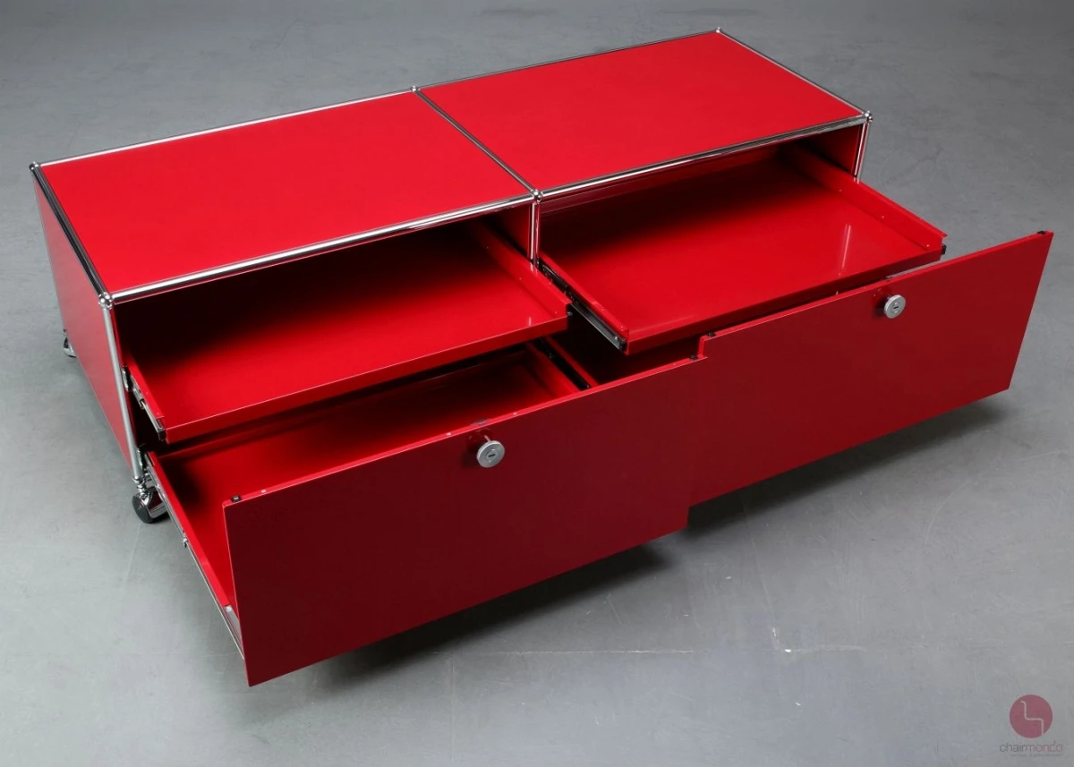 USM Haller Lowboard Rot mit zwei Fächern + Rollen gebraucht