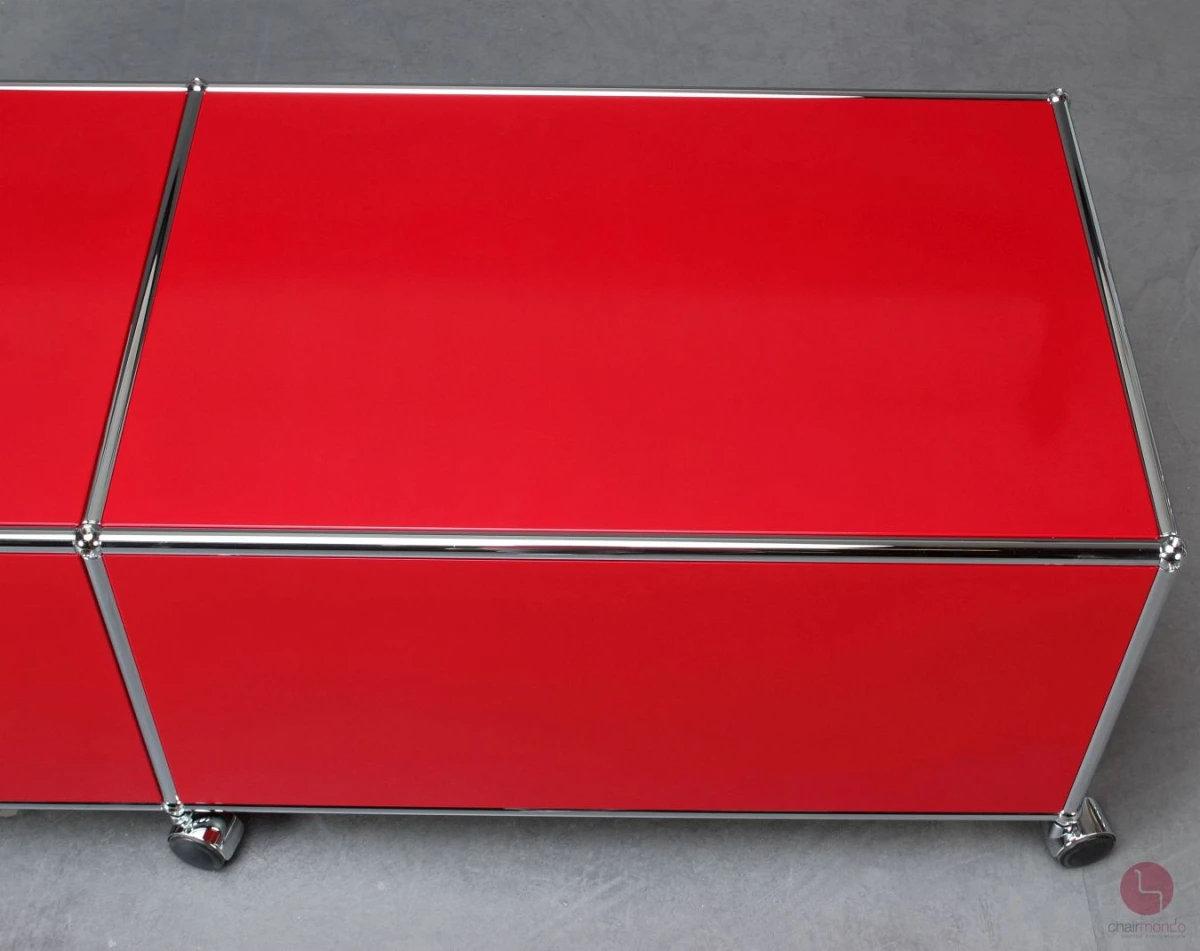 USM Haller Lowboard Rot mit zwei Fächern + Rollen gebraucht