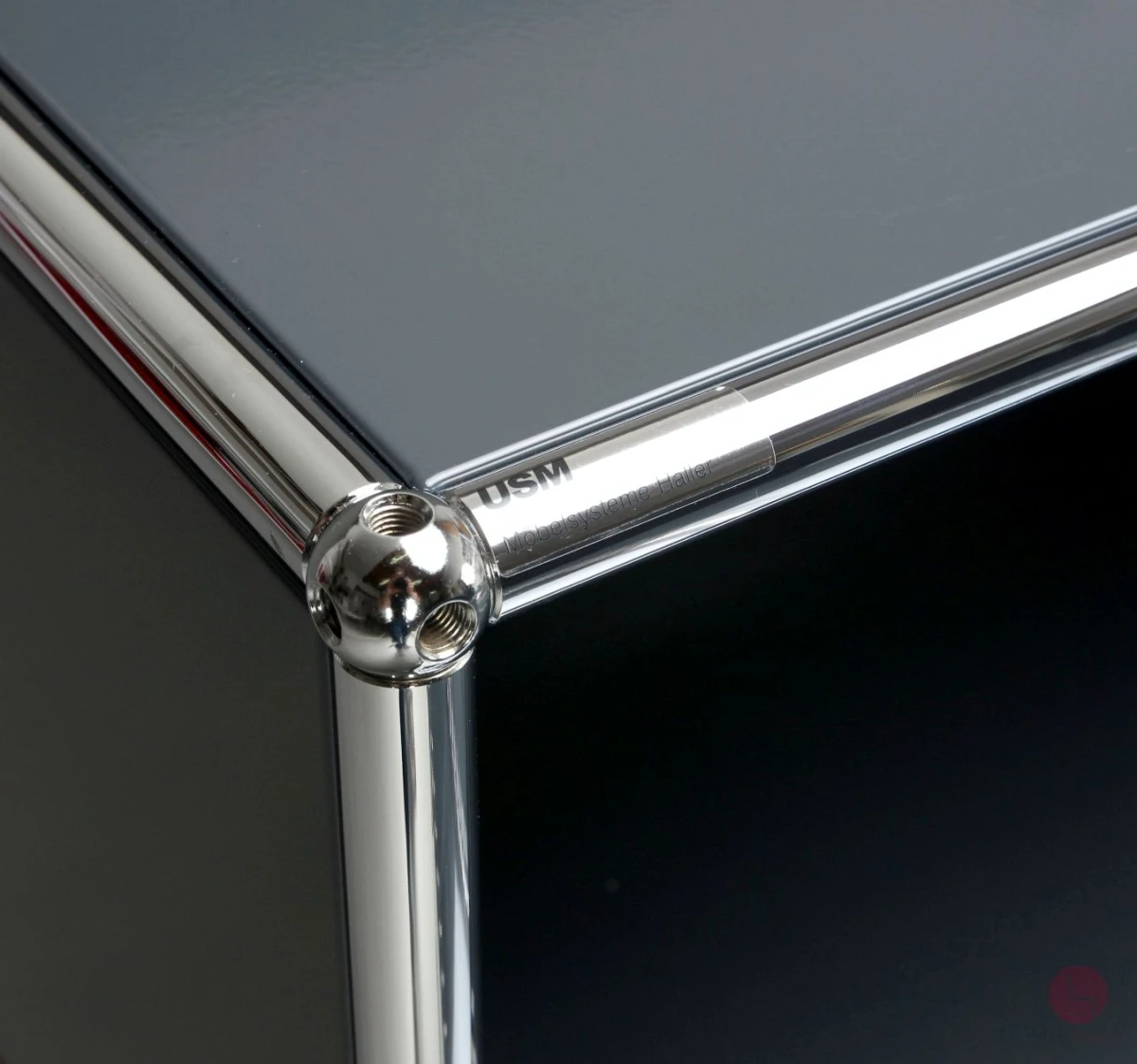USM Haller Sideboard in Anthrazit Grau