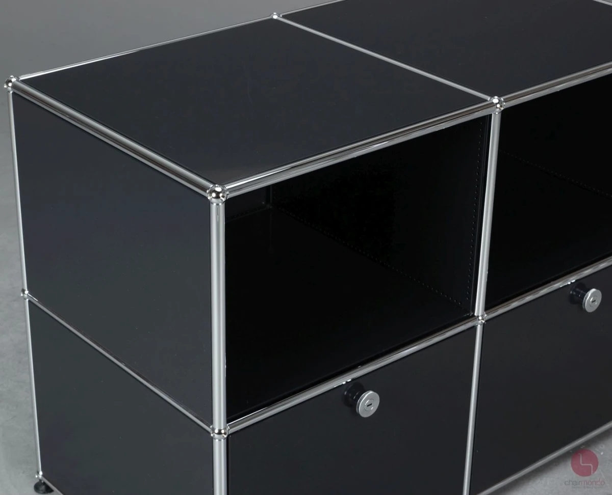 USM Haller Sideboard Schwarz mit zwei Klapptüren und vier Fächern gebraucht