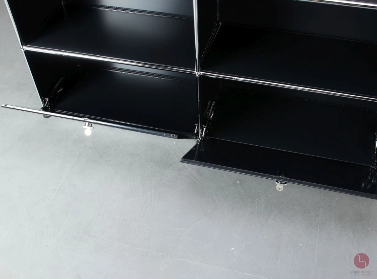 USM Haller Sideboard Schwarz mit zwei Klapptüren gebraucht