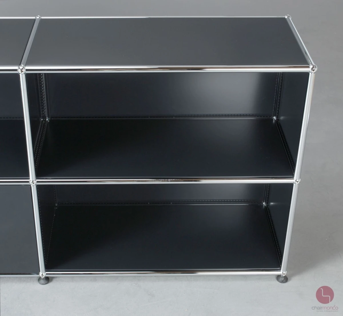 USM Haller Sideboard Schwarz mit zwei Klapptüren gebraucht