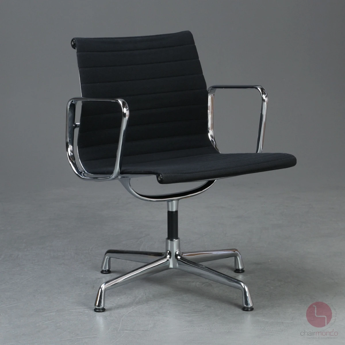Vitra EA 108 Aluminium Chair Hopsak Schwarz 1980er gebraucht