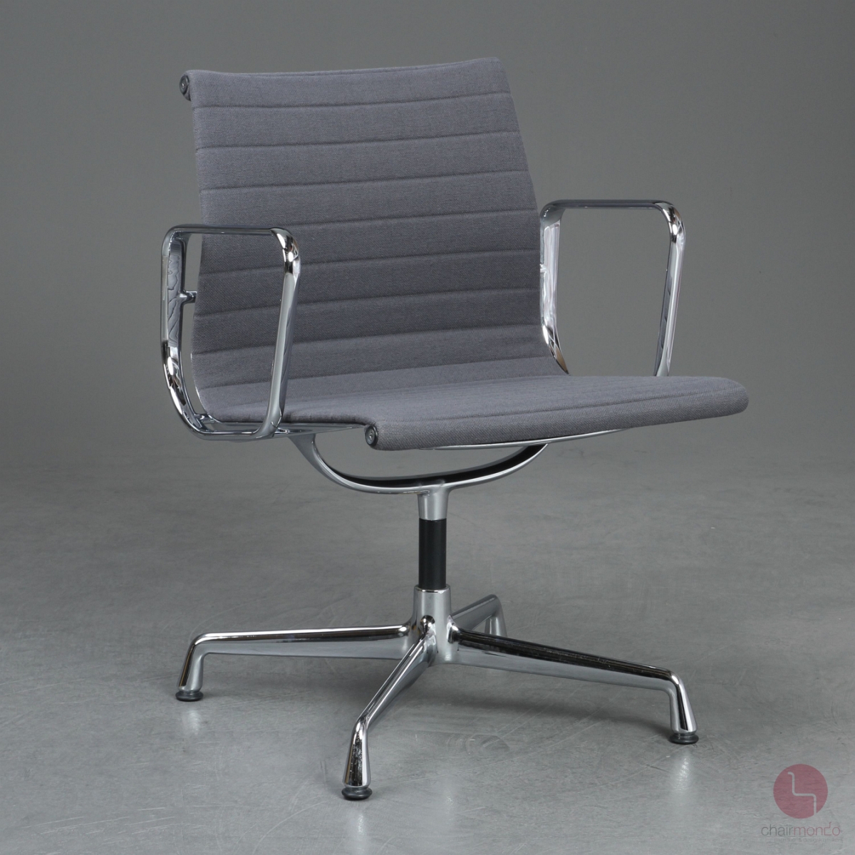 Vitra EA 107 Aluminium Chair Hopsak Grau gebraucht
