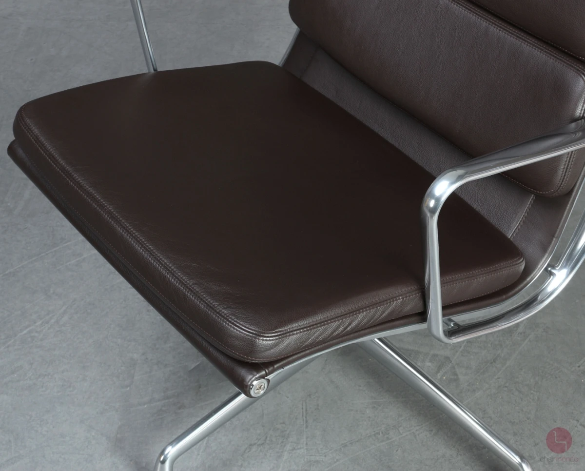 Vitra EA 216 Soft Pad Chair Leder Braun gebraucht